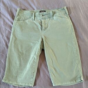 NYDJ Christy Bermuda Shorts NWOT